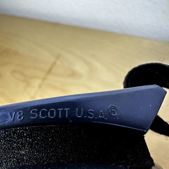V8 Scott USA Ski Snowboard Goggles Glasses Tinted Adjustable Strap - Picture 3 of 4